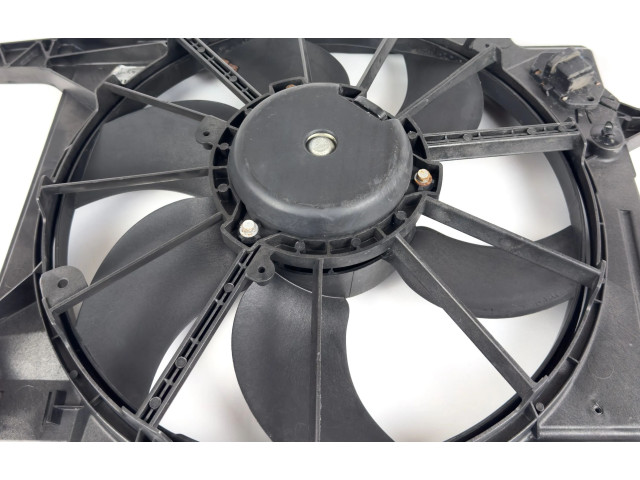 Вентилятор радиатора     8200702960    Dacia Duster 