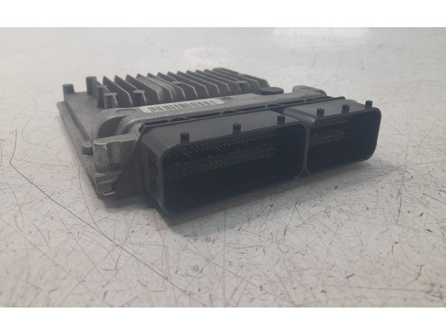 Řídící jednotka 6519009702, A6519011102 Mercedes-Benz GLA W156 2015