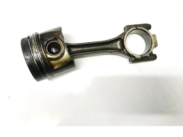 Поршень Volkswagen Golf VI