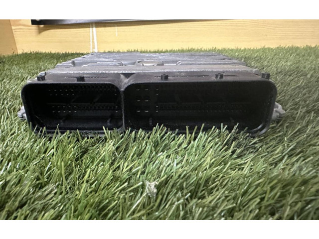 Блок управления двигателем Блок управления 04C907309AE   Audi A1