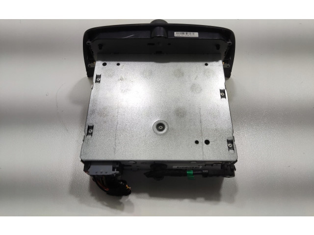 Радио/ проигрыватель CD/DVD / навигация 7355479230   Opel Combo 