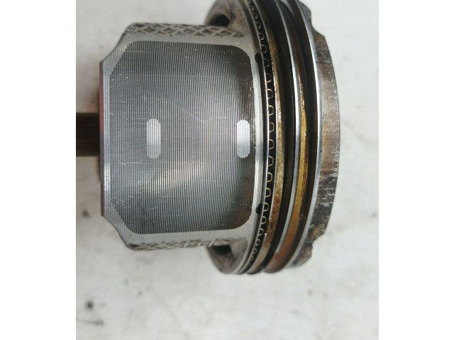 Píst Seat Ibiza III (6L)