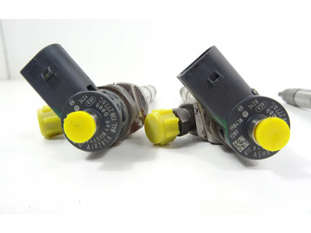 Комплект форсунок Audi Q3 F3