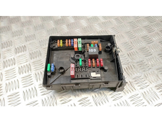   Pojistková skříňka 1K0937820B, 5K0937123A   Volkswagen Caddy 2015