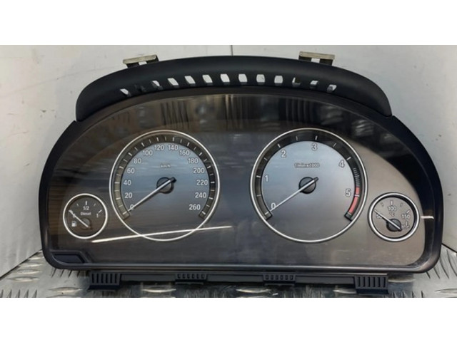 Přístrojová deska BMW 5 F10 F11 2012 25811511, 3000100076