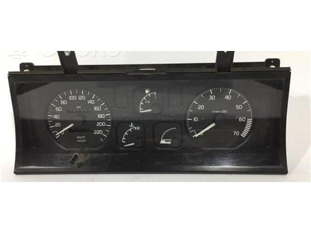 Přístrojová deska Renault 19 7700839928, 19679901