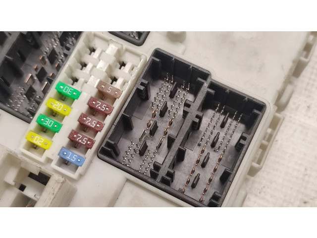 Řídící jednotka 8578946, 9325653   BMW 3 GT F34 2014