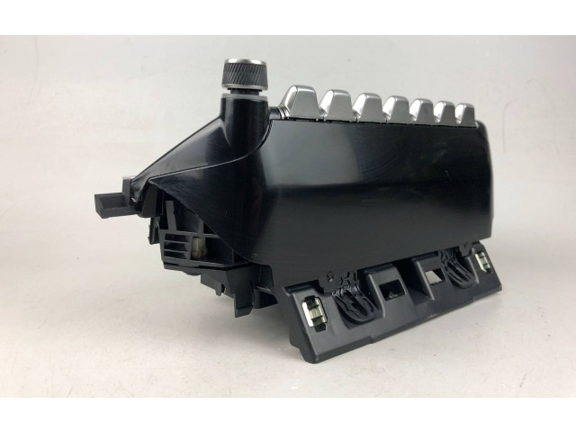 Блок управления климат-контролем 9823457080, 9823457180   Peugeot 2008 II