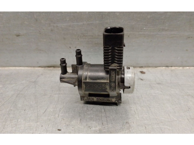 Вторичный воздушный насос Skoda Rapid (NH) 2012 - 2019 года 1K0906283A