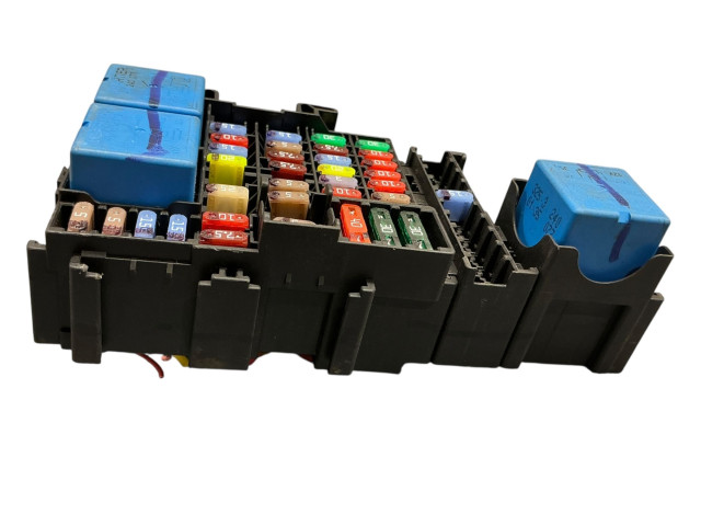 Блок предохранителей Dacia Sandero II