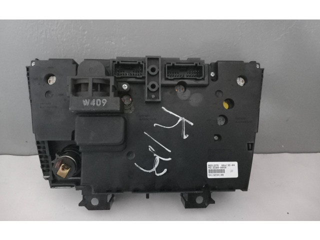 Блок управления климат-контролем 8691876, 04W13E04   Volvo V70