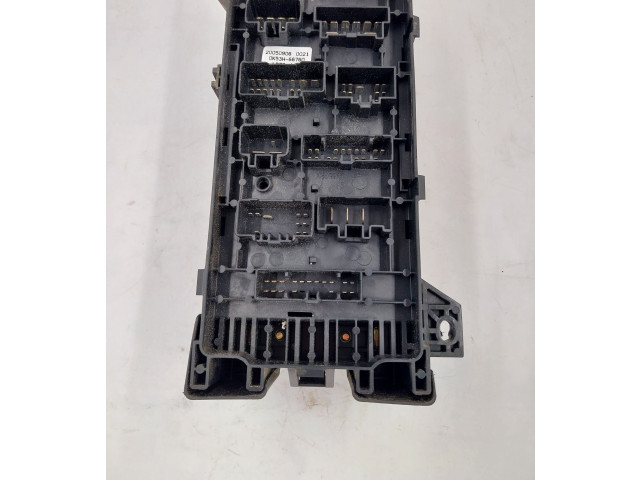 Pojistková skříňka 0K53H66760, L03H KIA Carnival 2006