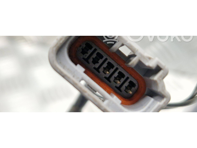 Zpětné zrcátko  Nissan King Cab, Navara 2001  E4012089  