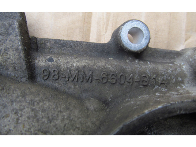 Масляный насос 98MM6604B1A Volvo V50 1.6