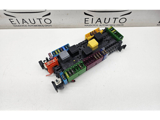 Блок предохранителей A1669063901, YAP3240311   Mercedes-Benz GL X166    