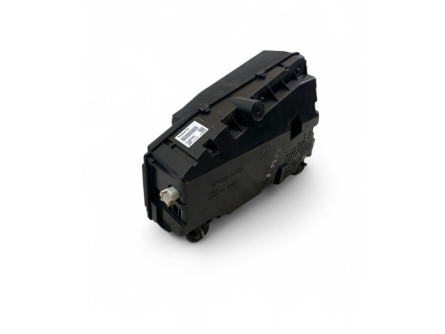 Дисплей    32233452   Volvo XC90