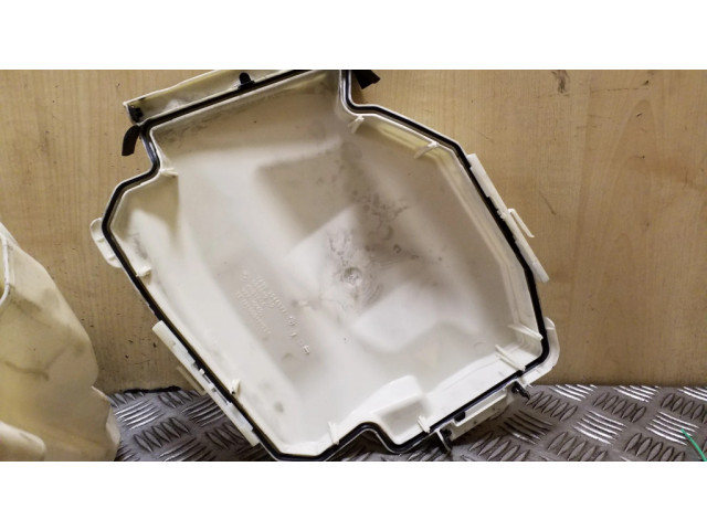 Pojistková skříňka 12907584147, 7584147 BMW X1 E84 2010