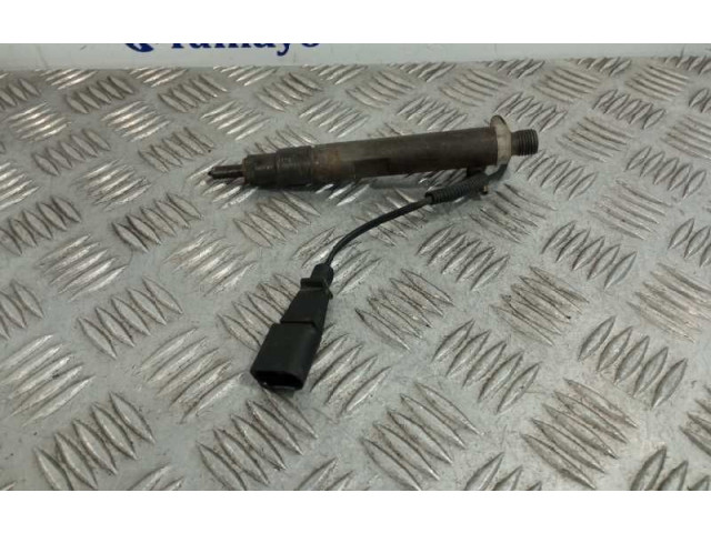 Vstřikovač 028130201T Seat Toledo II (1M) ASV