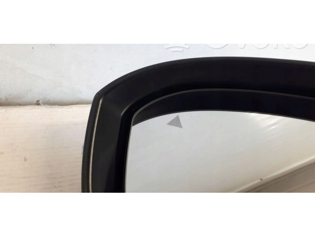 Zpětné zrcátko Nissan Juke II F16 2019