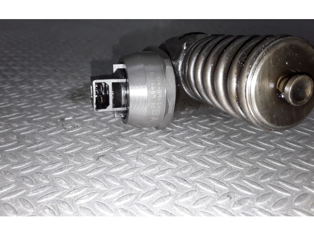 Форсунка 038130073AG Skoda Octavia Mk2 (1Z) BXE