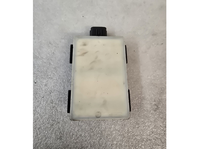 Датчик слепых зон 31665693   Volvo XC90