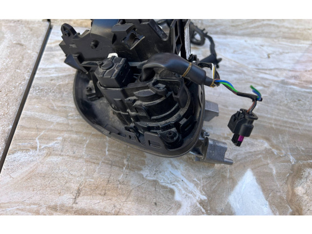 Зеркало электрическое Volvo XC40 - года