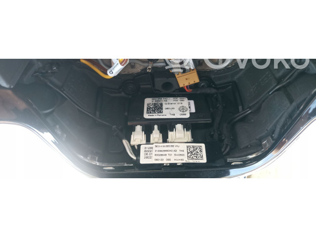 Руль Skoda Octavia Mk4 2019 - года 5E3959542J, 5E3959542J