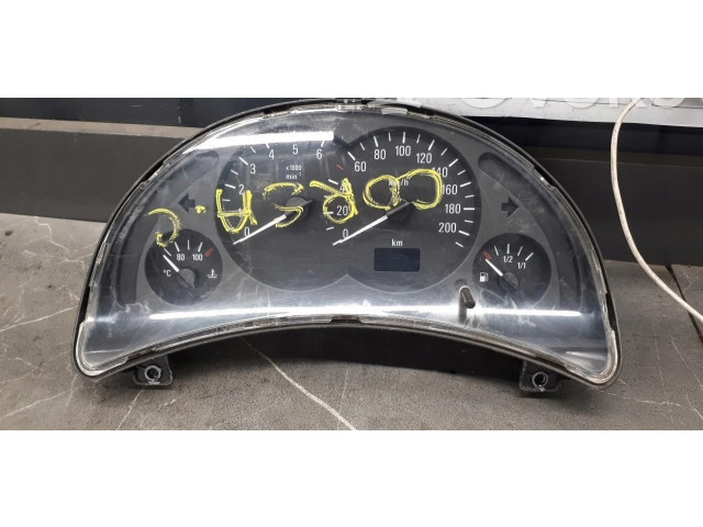 Панель приборов 88311302   Opel Meriva A       