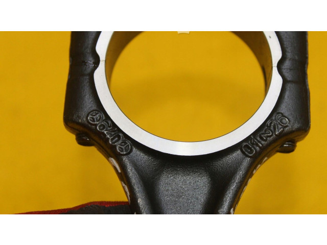 Píst Mercedes-Benz A W169