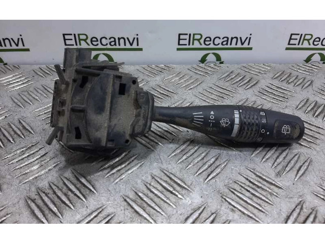 Ручка стеклоочистителей Mitsubishi Montero