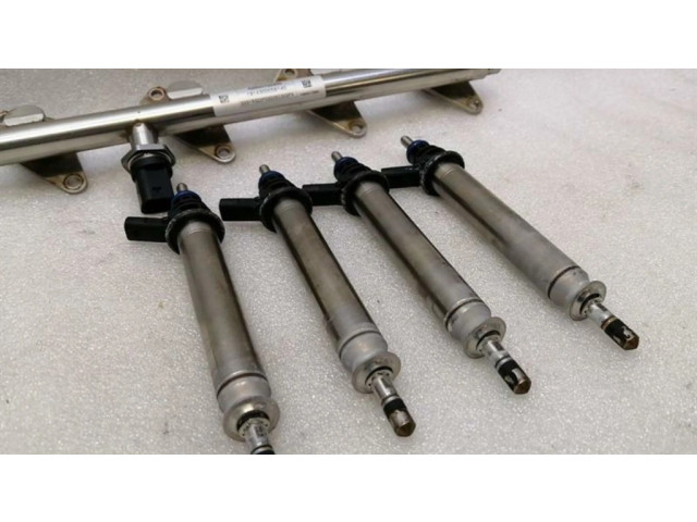 Vstřikovací lišta A2600700900, A2560705600 Mercedes-Benz A W177 AMG pro benzínový motor 2.0