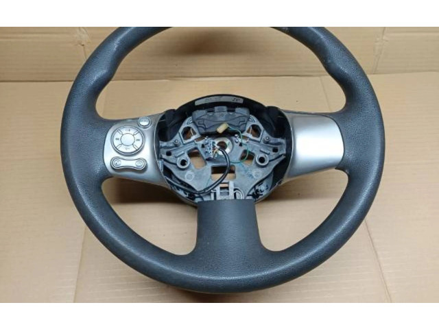 Volant Nissan Micra 2012 11HD4