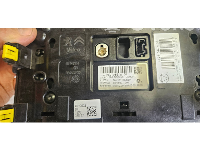 Дисплей 9824298580, 98261544XU00 Citroen C3 Aircross