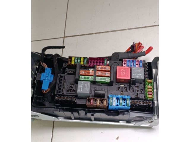 Блок предохранителей  A0009822923   Mercedes-Benz EQC    