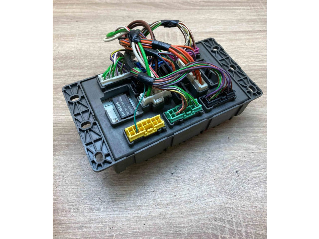 Vstřikovací lišta 518174404, V23081C1059A303 Rover 75