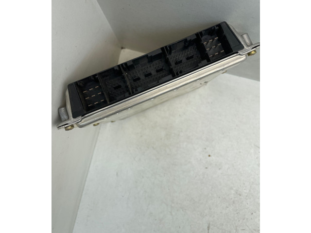 Блок управления двигателя 0281010870, 7788788   Chevrolet Omega B