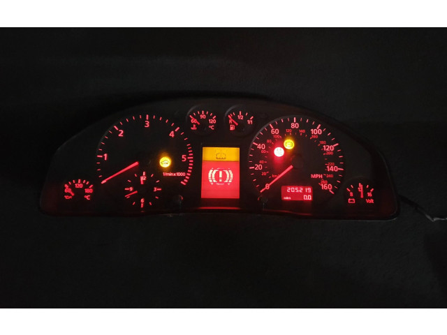 Спидометр (приборный щиток)  4B0919930P   Audi A6 S6 C5 4B 