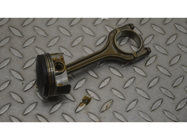 Поршень CJZB 04EE Volkswagen Golf VII