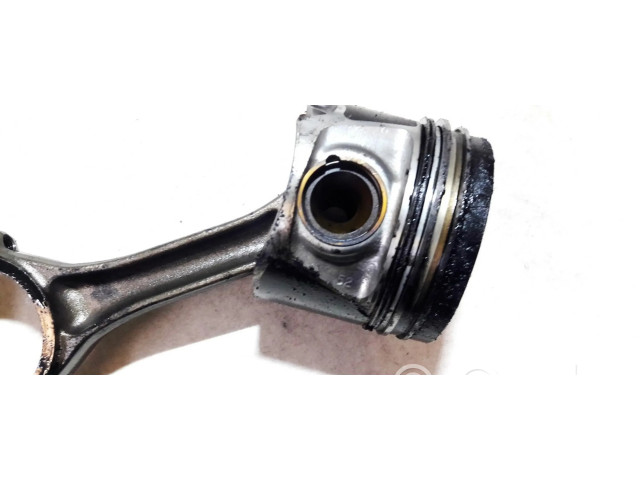 Поршень с шатуном 038J, BHS Mitsubishi Outlander для дизельного двигателя 2.0