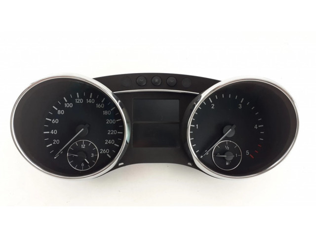 Панель приборов A2519002400 Mercedes-Benz R W251