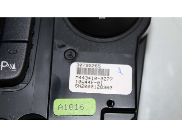 Блок управления климат-контролем 30795271 Volvo S60