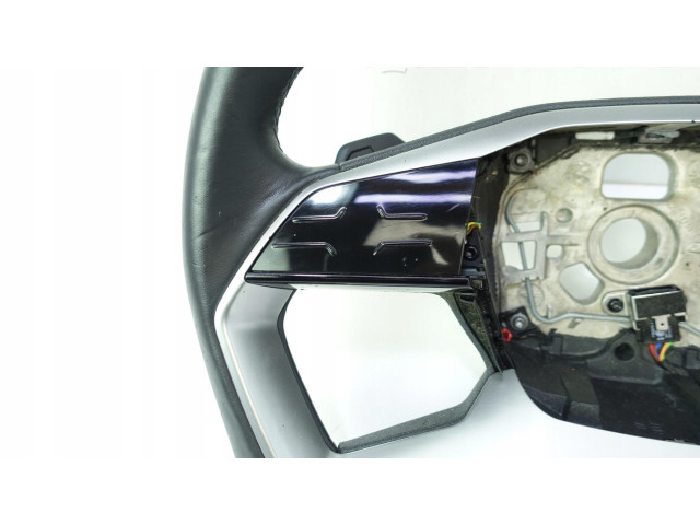 Руль Audi e-tron - года KIEROWNICA AUDI Q5 E-TRON 85E 85E419091L
