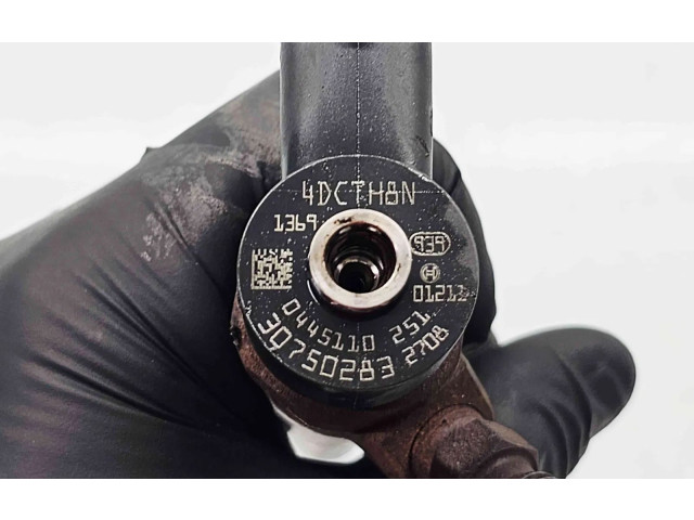 Форсунка Volvo XC90