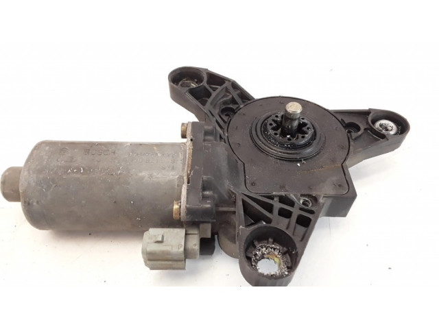 Передний двигатель механизма для подъема окон