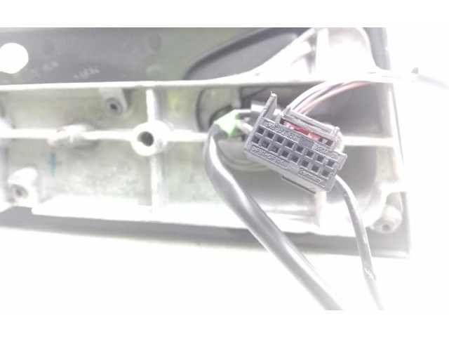 Zpětné zrcátko  Volkswagen Caddy 2010  2K5857502BS  