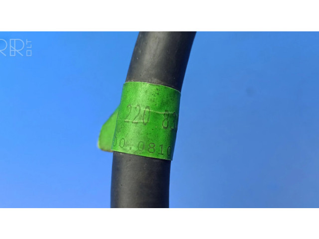 Трубка (трубки)/ шланг (шланги) кондиционера воздуха