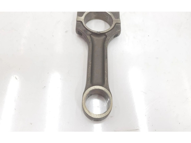 Шатун 204D1 2247518, 11242247518 BMW 3 E46