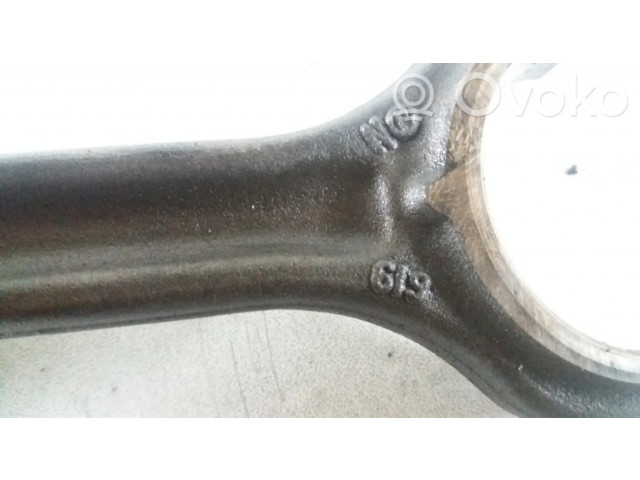 Píst Ford Focus pro naftový motor 1.6