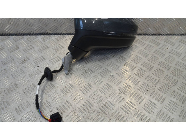 Zpětné zrcátko  Volkswagen Tiguan 2019    