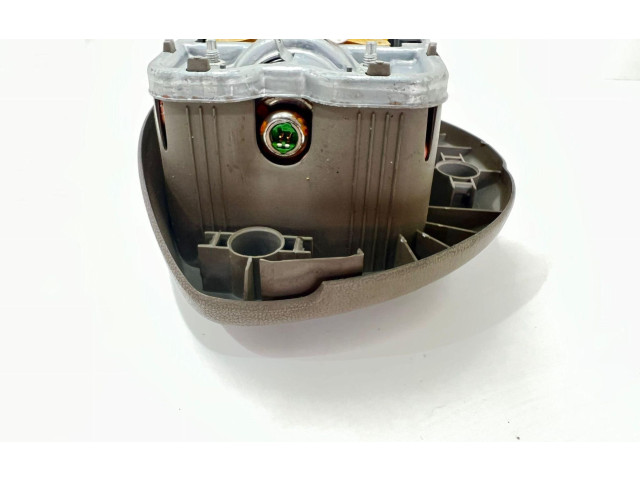 Подушка безопасности водителя Renault Clio III